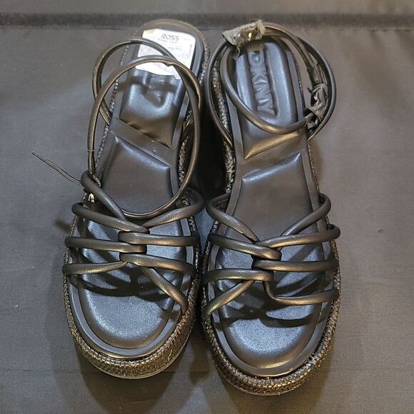 BRAND NEW DKNY CYRILLA ESPADRILLE WEDGE SANDAL - Picture 3 of 14